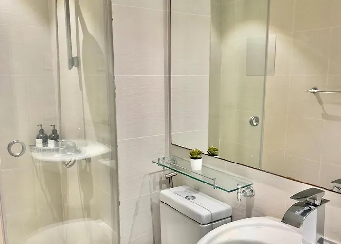 شقة Stylish 2br Azure Urban Residences View 6 Pax With Netflix