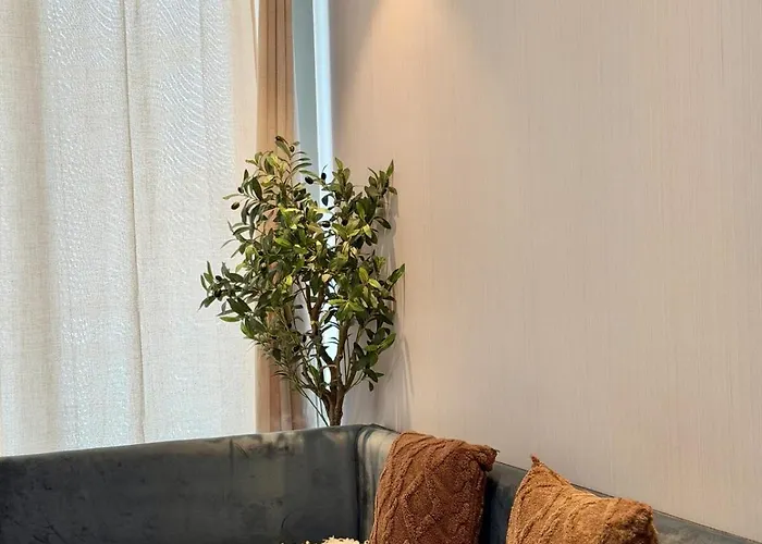 Stylish 2br Azure Urban Residences View 6 Pax With Netflix شقة