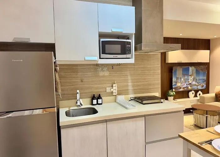 Stylish 2br Azure Urban Residences View 6 Pax With Netflix مانيلا